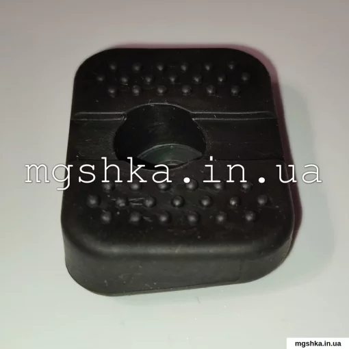 Отбойник багажника MG550/MG6 SAIC