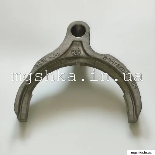 Вилка включения 3/4 передачи MG550/MG6 МТ SAIC 10004196