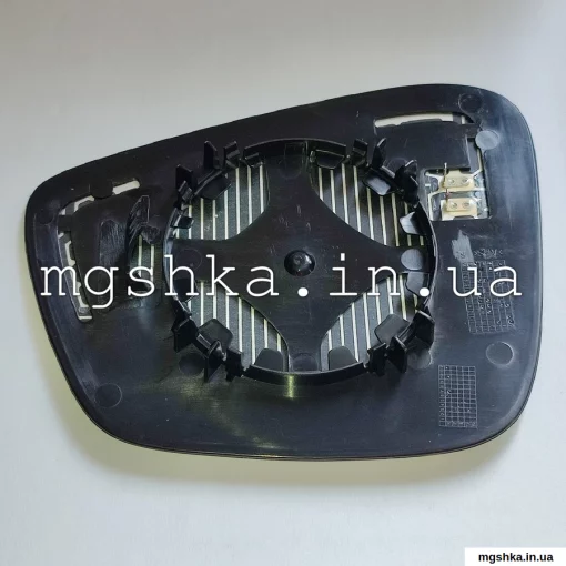 Зеркальный элемент правый с подогревом MG550/MG6 SAIC