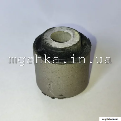 Сайлентблок заднего верхнего рычага внешний (сабля) MG550/MG6