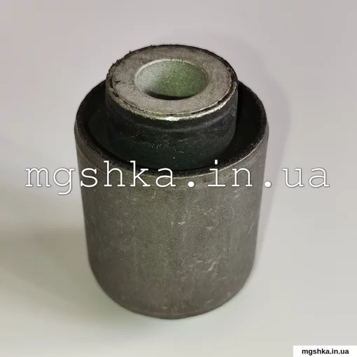 Сайлентблок заднего нижнего рычага (гитара) внутренний MG550/MG6 SAIC