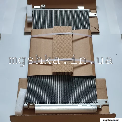 Радіатор кондиціонера MG3