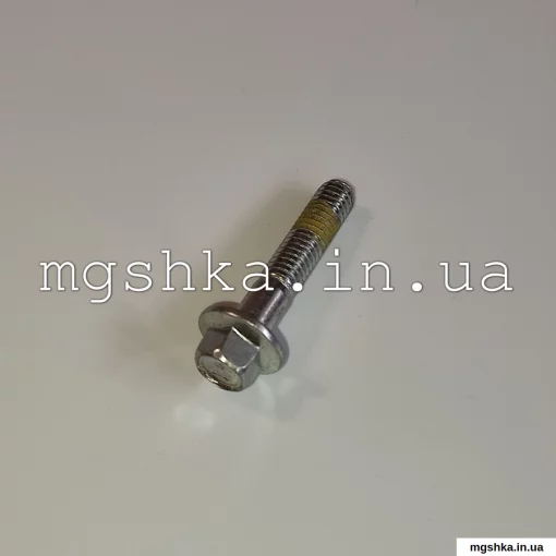 Болт маслянного насоса большой MG550/MG6 SAIC